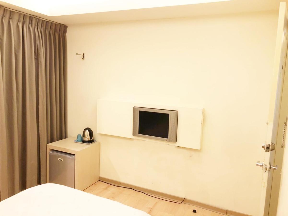 Zhongshan 19 Tajpej Kültér fotó